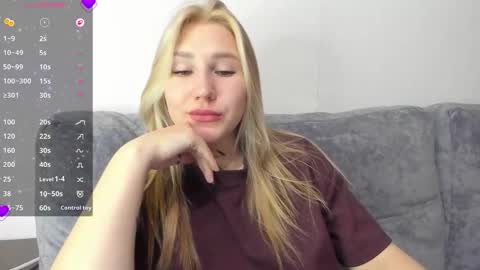 Andisa online show from January 2026 06:33:01 PM