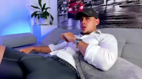 Snapshot of ander_perez chatting on April 2026 03:07:01 PM ANDER online show from April 2026 03:07:01 PM