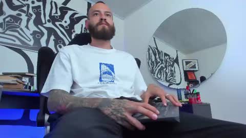 Snapshot of anders_x chatting on June 2026 02:24:02 AM Andrs - online show from June 2026 02:24:02 AM