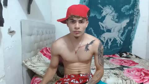 andr_093 online show from May 2026 08:20:01 AM