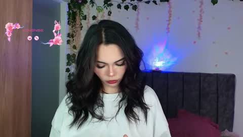 Andra de la Rosse online show from June 2026 02:53:01 AM