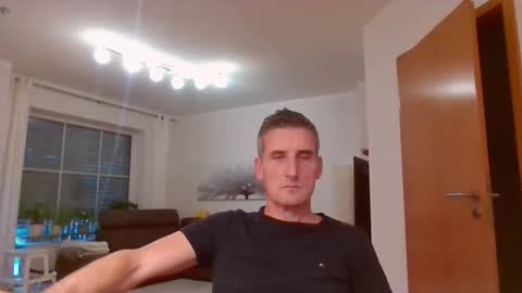 Snapshot of andre029 chatting on October 2025 06:45:02 AM Name online show from October 2025 06:45:02 AM