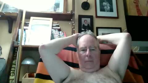 andre6045 online show from May 2026 06:35:01 PM