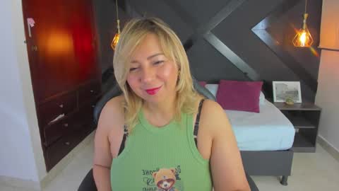 A N D R E online show from September 2025 03:52:01 AM