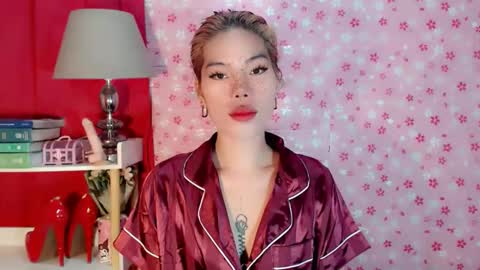 andrea06121998 online show from October 2025 11:55:01 AM