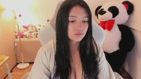 Snapshot of andrea_bonnie chatting on March 2026 09:54:02 AM andrea_bonnie online show from March 2026 09:54:02 AM