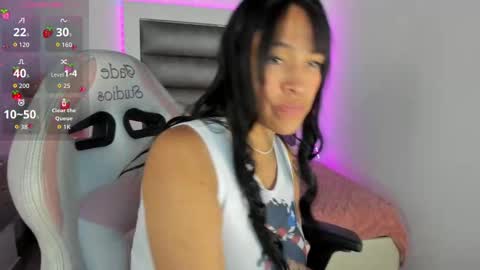 Snapshot of andrea_brunette_ chatting on September 2025 01:43:02 PM andrea_brunette_ online show from September 2025 01:43:02 PM