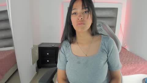 Snapshot of andrea_brunette_ chatting on October 2025 12:35:01 PM andrea_brunette_ online show from October 2025 12:35:01 PM
