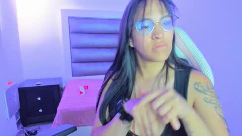 Snapshot of andrea_brunette_ chatting on November 2025 03:45:01 PM andrea_brunette_ online show from November 2025 03:45:01 PM