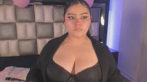 Snapshot of andrea_brunette_ chatting on November 2025 04:26:02 AM andrea_brunette_ online show from November 2025 04:26:02 AM
