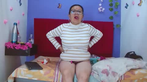 ANDREA LOPEZ online show from September 2025 11:15:01 AM