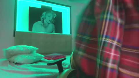 Andrea Ramos online show from February 2025 05:44:02 AM