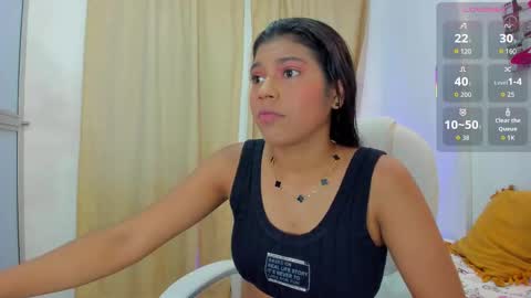 Andrea online show from September 2025 07:35:01 PM