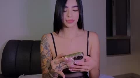 Snapshot of andrea_torres_ chatting on July 2026 01:19:01 AM online show from July 2026 01:19:01 AM