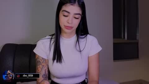 Snapshot of andrea_torres_ chatting on July 2026 02:20:02 AM online show from July 2026 02:20:02 AM