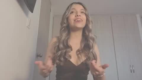 andreau 19 online show from December 2025 01:37:02 PM