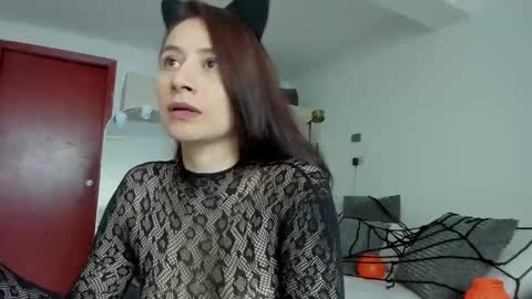 Snapshot of andreawine89 chatting on November 2025 10:12:01 PM Andrea see you soon 20 january 300 pm GMT 5 online show from November 2025 10:12:01 PM