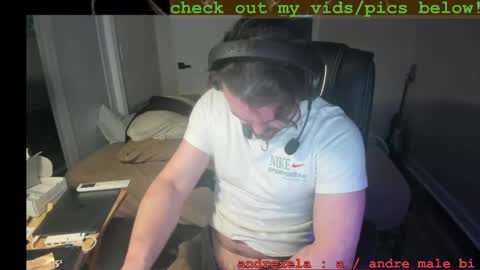 andreaxle online show from April 2026 11:32:02 PM