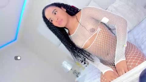 andreayano online show from November 2025 07:02:02 AM