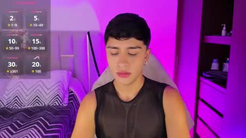 Snapshot of andreewwx_m chatting on February 2026 06:28:02 PM Andrew online show from February 2026 06:28:02 PM