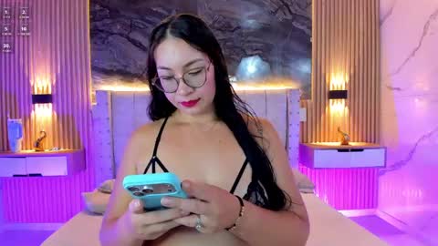 Andreina Fierro  Ig Andreinafierro26 online show from April 2026 10:23:01 PM