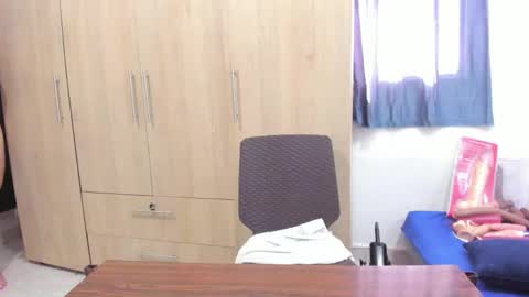yudith online show from May 2026 07:43:01 PM