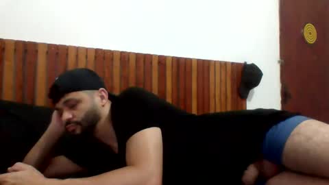 andreloko123 online show from December 2024 08:00:02 PM