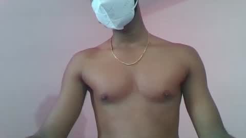 andres01_ online show from October 2025 05:06:01 AM