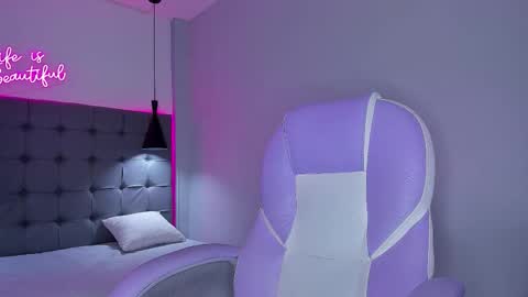 IM ANDRES online show from November 2025 02:13:01 AM