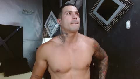 insta andres clark  online show from January 2025 05:48:01 PM