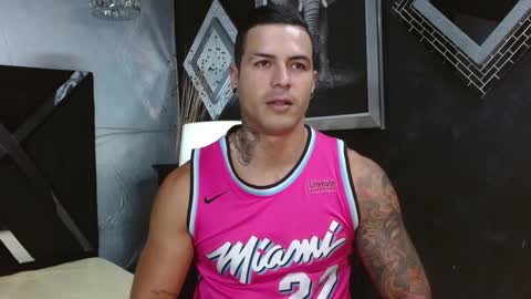 insta andres clark  online show from January 2025 11:22:01 PM