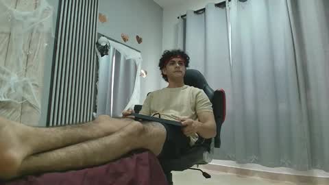 andres_cream online show from October 2025 12:38:02 PM