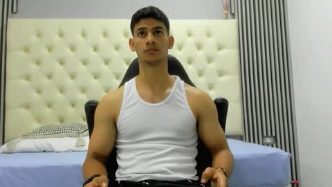 Snapshot of andres_stud chatting on February 2026 03:43:01 AM andres_stud online show from February 2026 03:43:01 AM