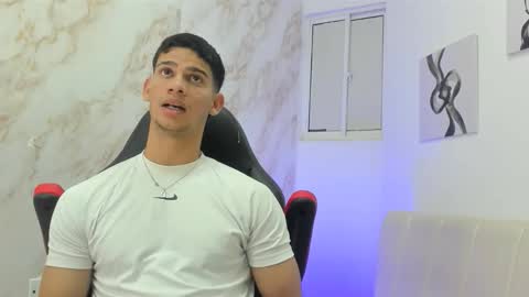 ANDRES  online show from September 2025 04:47:01 AM