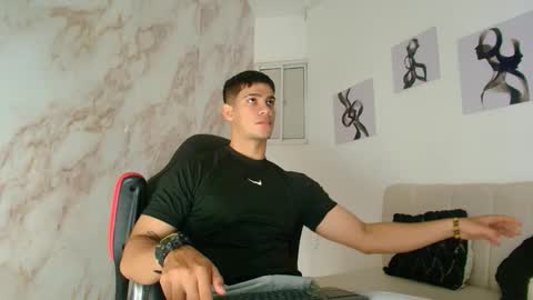 ANDRES  online show from January 2026 04:15:01 AM