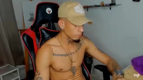 Andres white online show from February 2026 05:39:01 AM