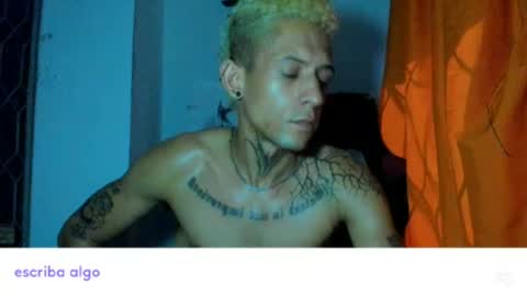 Snapshot of andres_white chatting on July 2026 04:33:02 AM Andres white online show from July 2026 04:33:02 AM