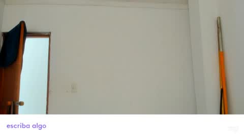 Snapshot of andres_white chatting on August 2026 04:45:01 PM Andres white online show from August 2026 04:45:01 PM
