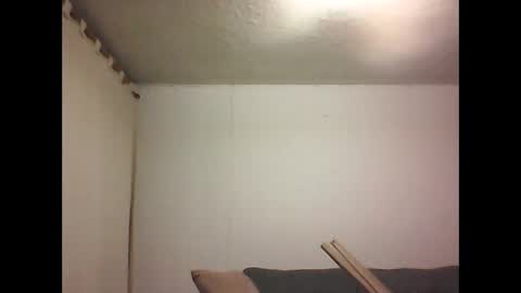 andresfloga online show from November 2025 06:02:02 AM