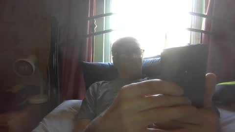 Andrew online show from June 2026 09:25:01 AM