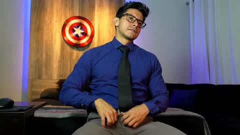 Andrew online show from December 2024 05:51:01 AM