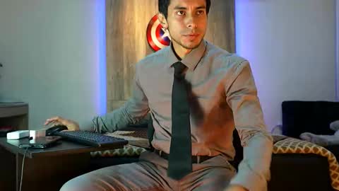 Andrew online show from September 2025 08:20:02 AM