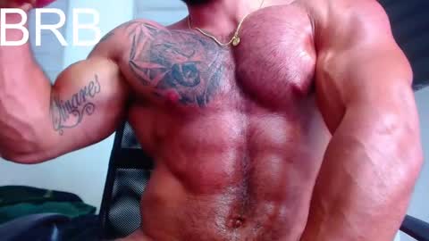 andrew_holden__ online show from February 2025 02:12:01 AM