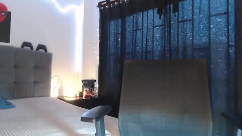 Andrew online show from April 2026 11:24:01 AM