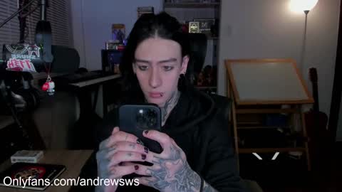 andrew_round online show from January 2025 03:30:02 AM