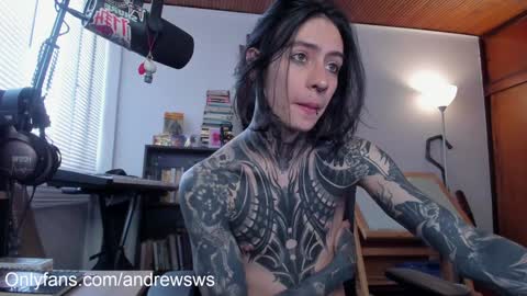 andrew_round online show from February 2025 10:17:02 PM