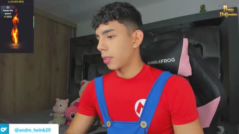 Andrew M. online show from October 2025 04:32:02 AM