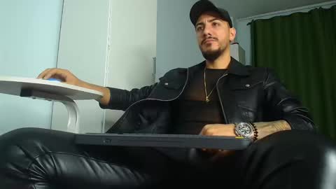 MasterRomania  online show from October 2025 04:43:02 AM