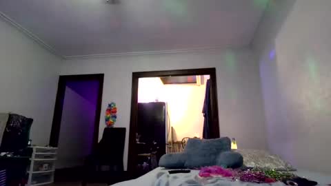 Snapshot of andrewgennie chatting on November 2025 05:20:01 AM andrewgennie online show from November 2025 05:20:01 AM