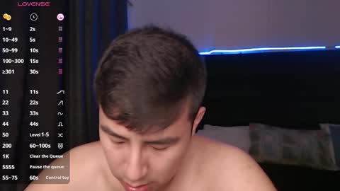 andrewmhilton_ online show from September 2025 06:26:02 AM